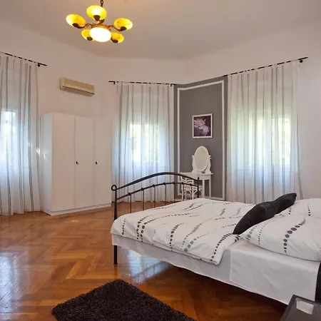 Barbara Apartment *