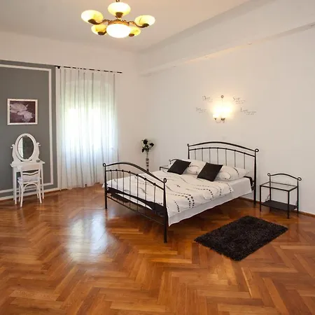 Barbara Apartment