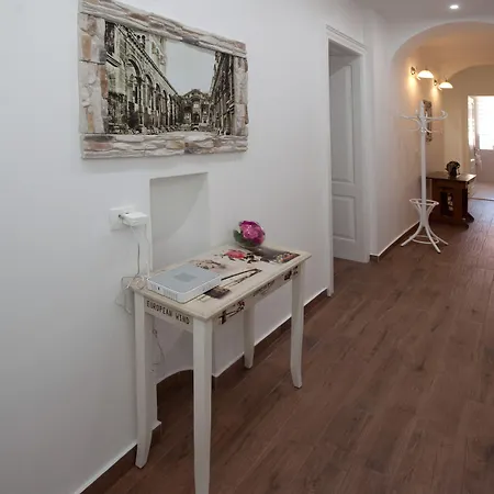 Barbara * Σπλιτ